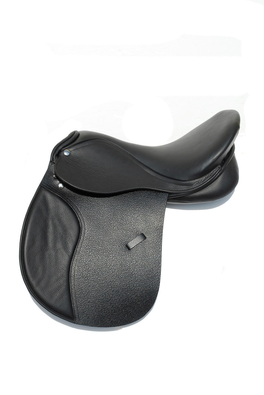 Rhinegold Sussex Changeable Gullet Leather GP Saddle- Black/ Havanna