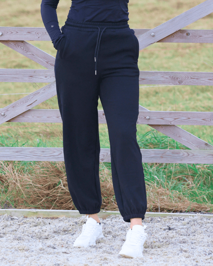 EQUEENE Lola Polar Sweatpants - Black