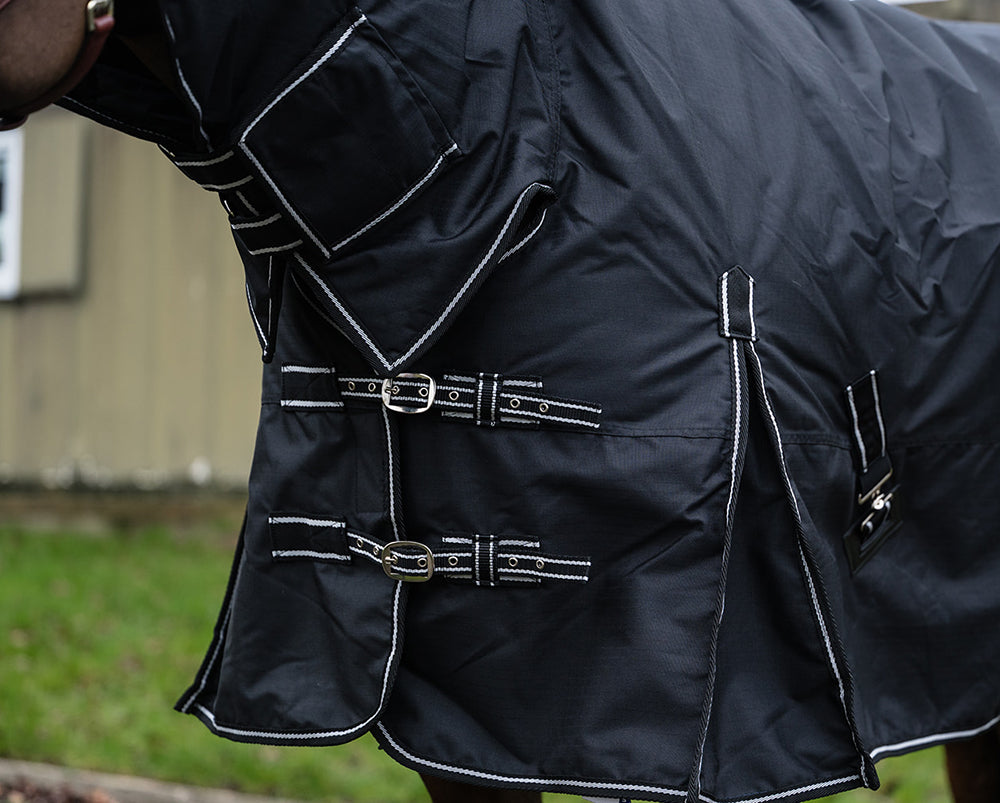 Rhinegold Monsoon Full Neck 200g Combo Turnout Rug with 600d outer.