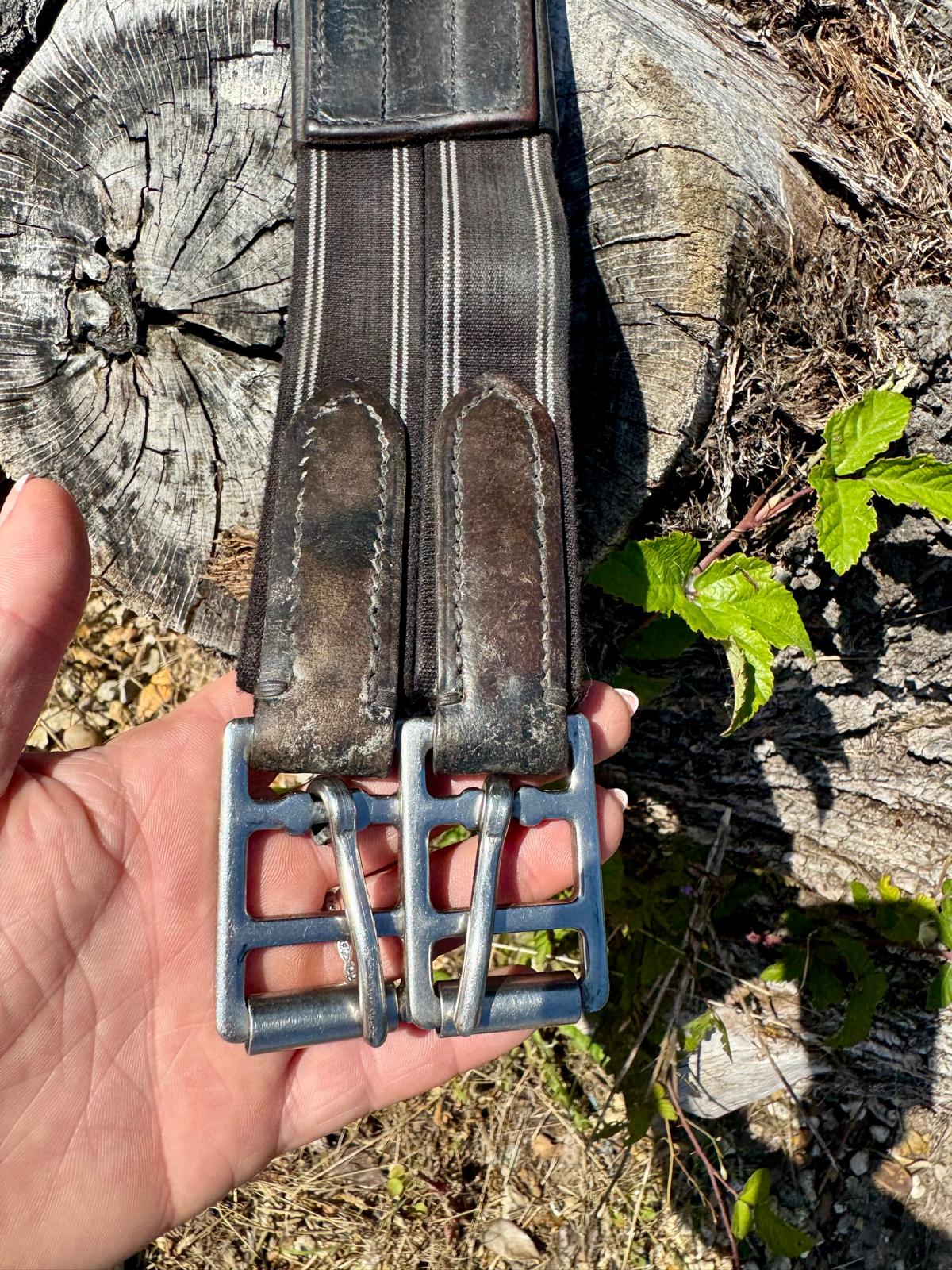 52" Shires Stud girth