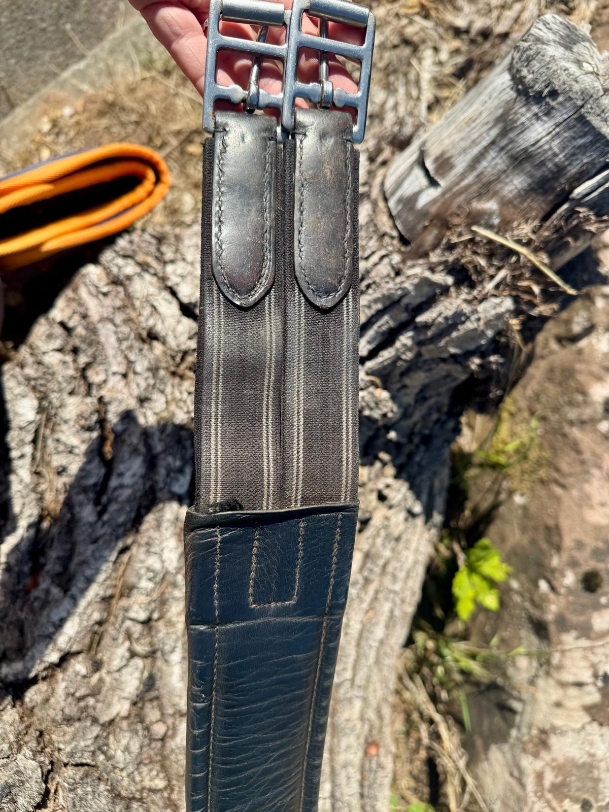 52" Shires Stud girth