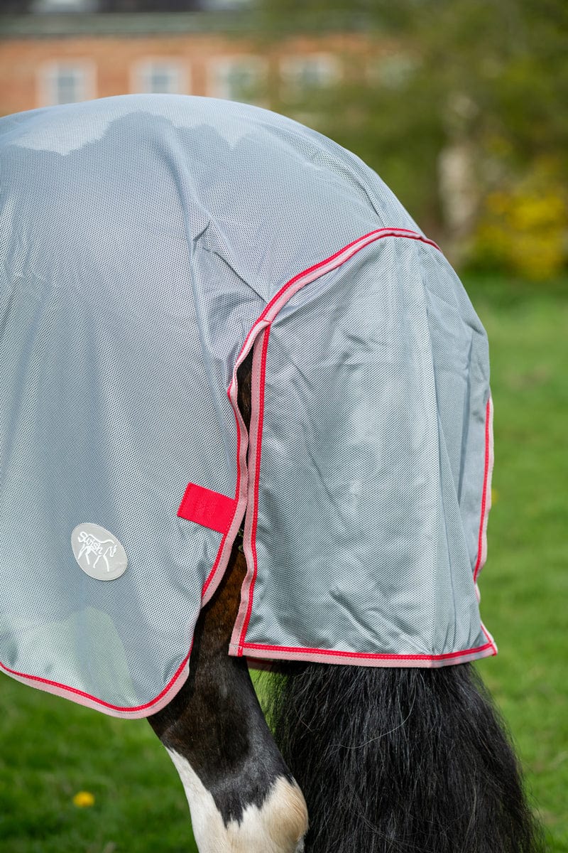 Swish WIDE FIT Mesh Fly Rug - Grey/Red