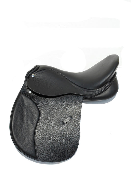 Rhinegold Sussex Changeable Gullet Leather GP Saddle- Black/ Havanna