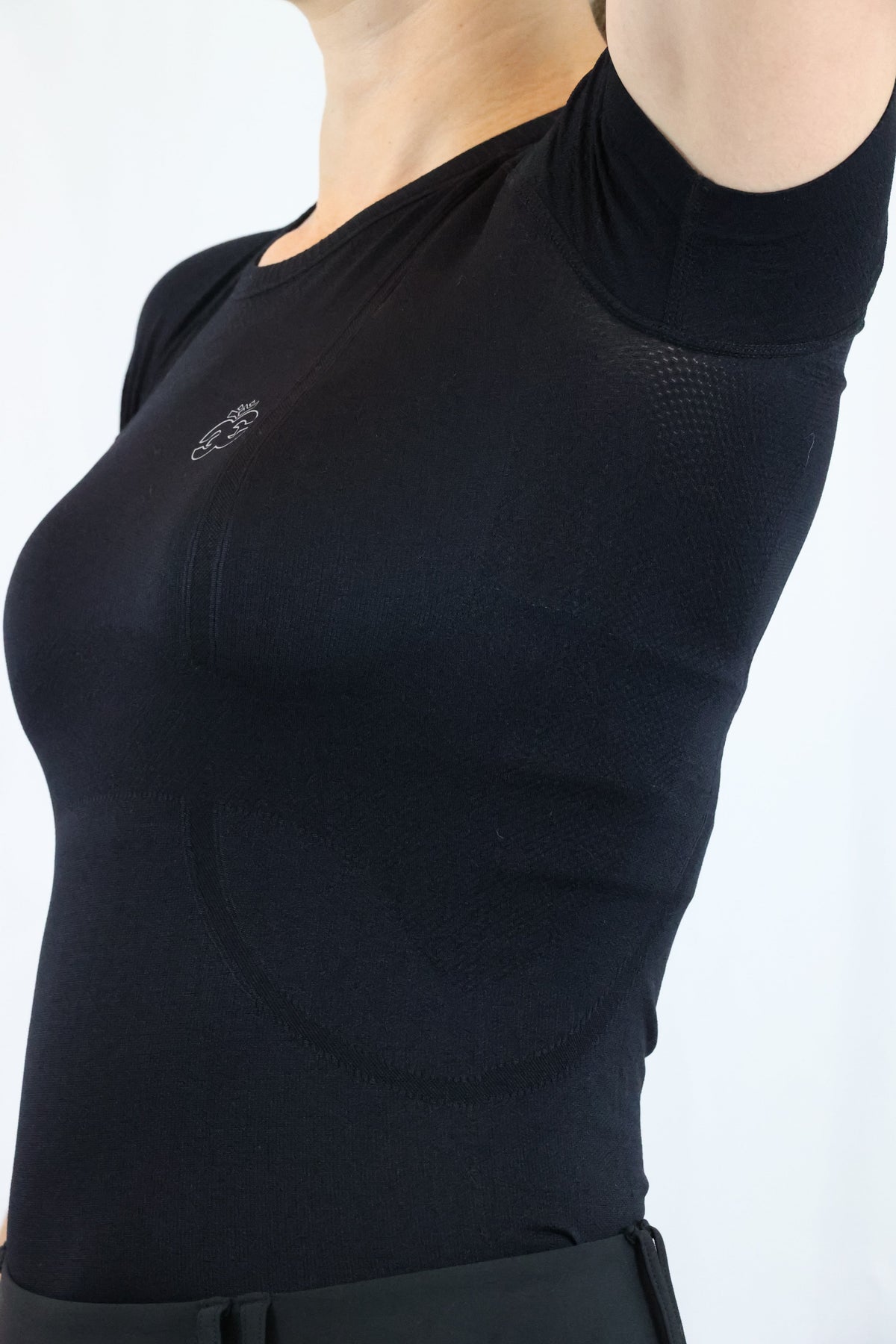 EQUEENE Short Sleeve Seamless Riding Top - Black