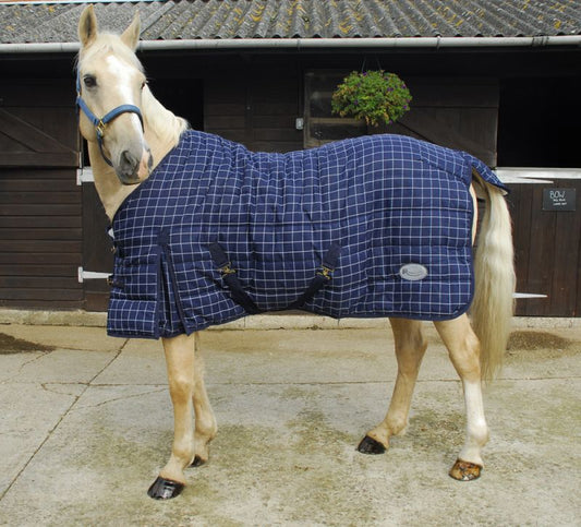 Rhinegold ‘Denver’ Mid Weight Stable Quilted Rug 200g