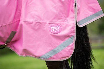 Swish 100g Detachable Neck Turnout Rug - Baby Pink