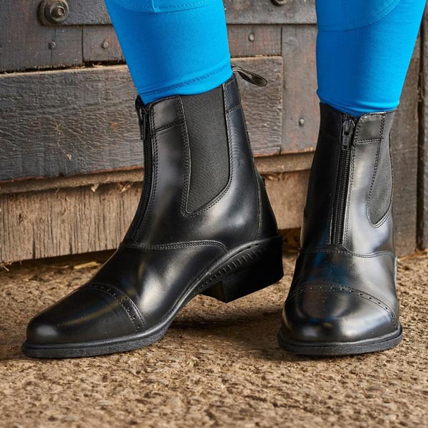 Brogini Tivoli Zipped Boots- Black