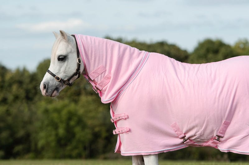 Swish Fleece Rug With Neck Cover - Baby Pink