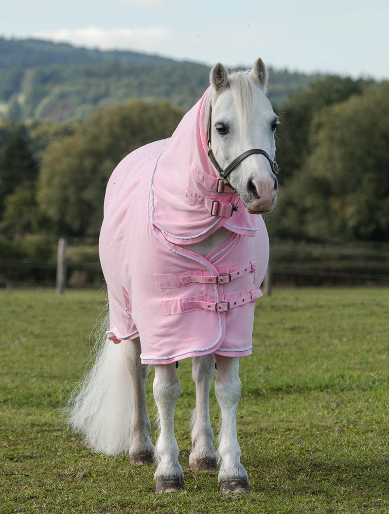 Swish Fleece Rug With Neck Cover - Baby Pink