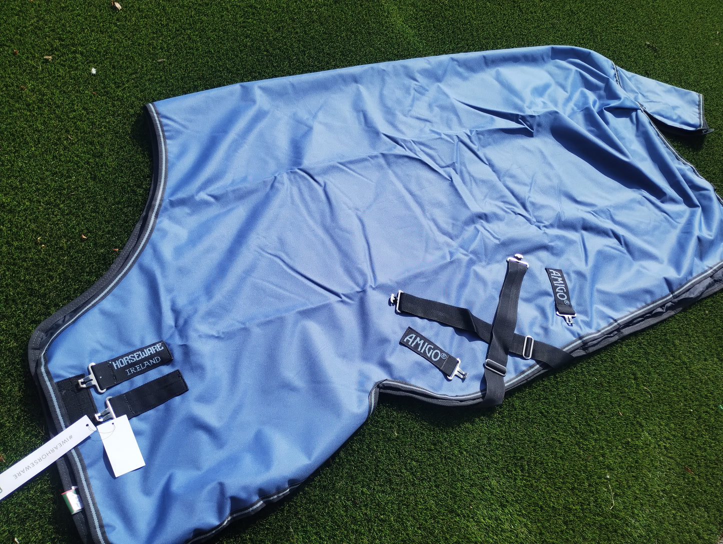 6'9 Amigo 50g Hero Turnout Rug