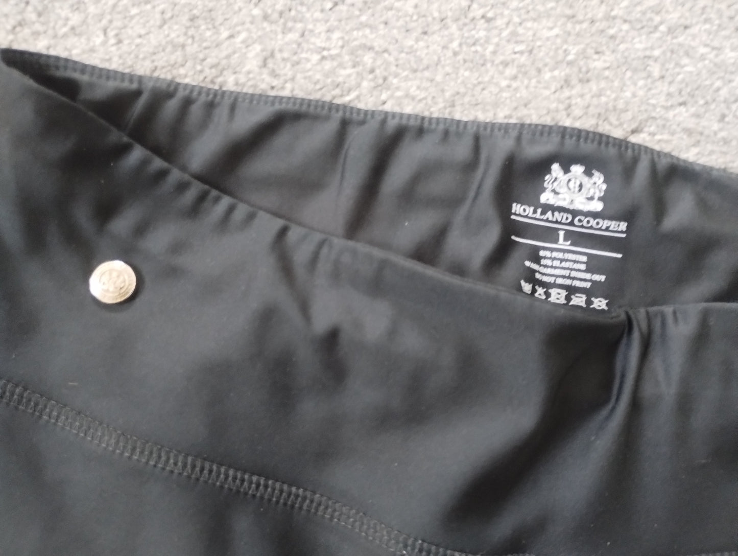 Holland and Cooper Silicone Knee Leggings- Size Large