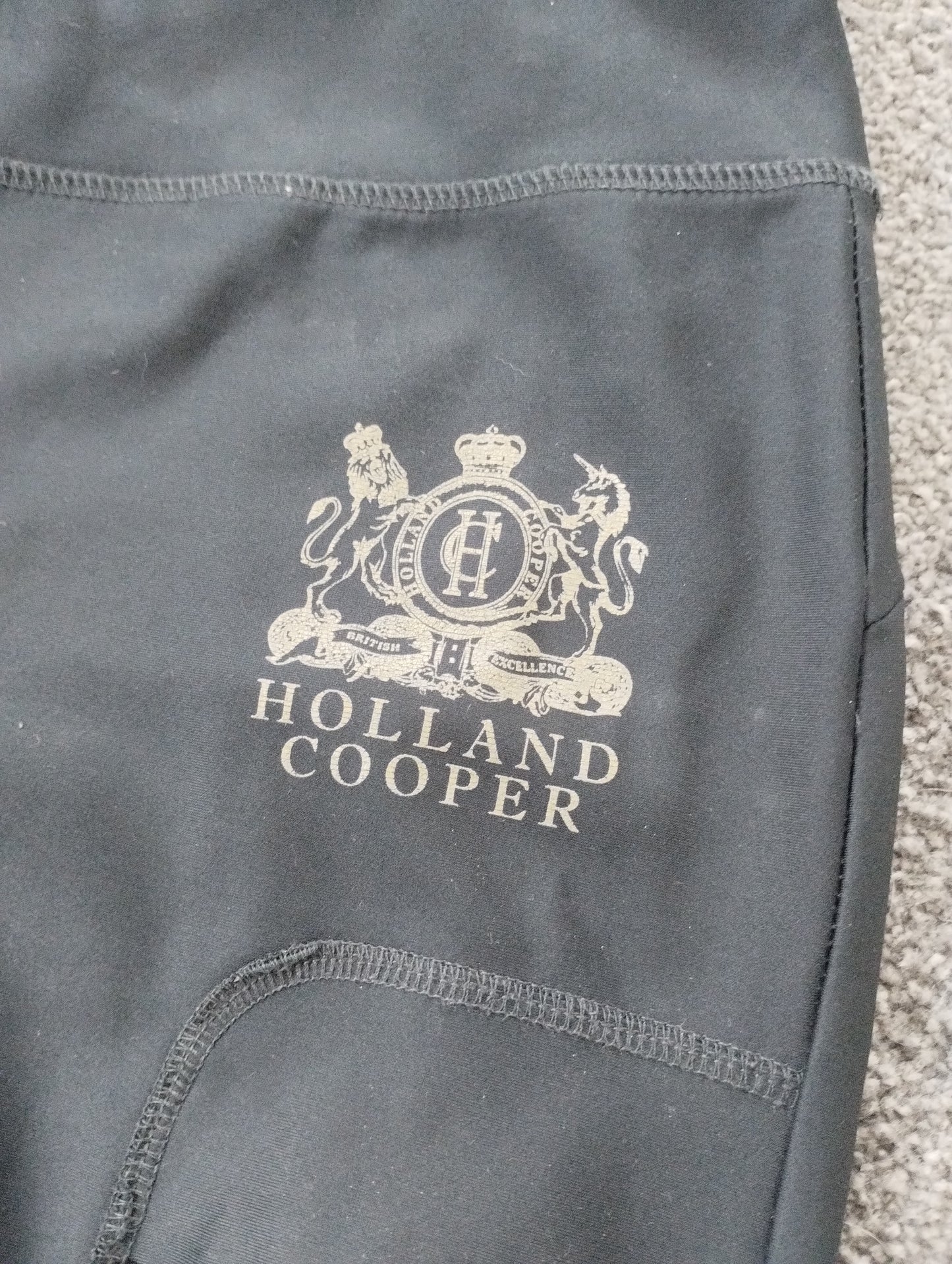 Holland and Cooper Silicone Knee Leggings- Size Large